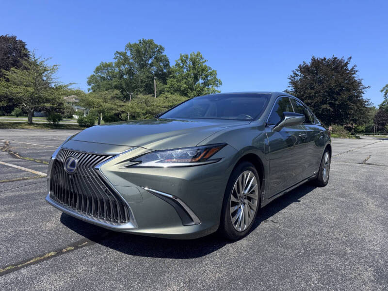 lexus es hybrid 2019 JTHB21B13K2021557 image lexus es hybrid 2019 JTHB21B13K2021557 image